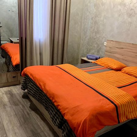 Studio Near Republic Square Ереван Экстерьер фото